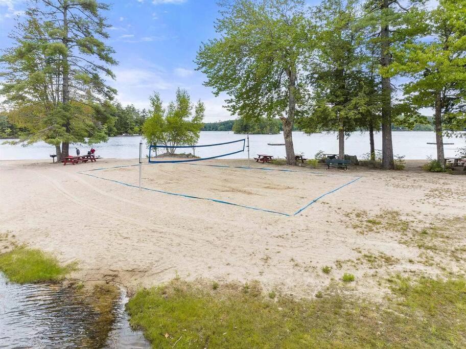 Lake Winnipesaukee Retreat Moultonborough Exterior photo