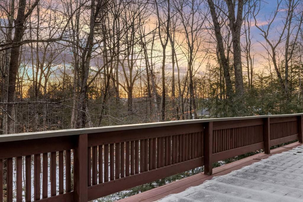 Lake Winnipesaukee Retreat Moultonborough Exterior photo